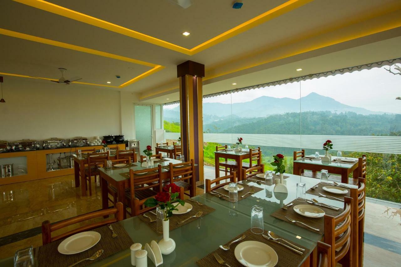 The Lake View Мунар Екстериор снимка